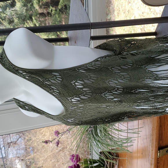 Intimately Free People Lace Crop Top Size M in Olive - Picture 4 of 7